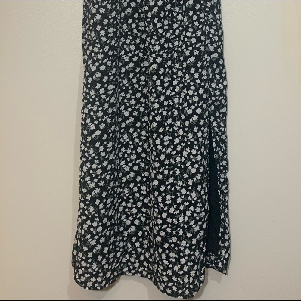 Abercrombie and Fitch - Midi Dress in Flower Print